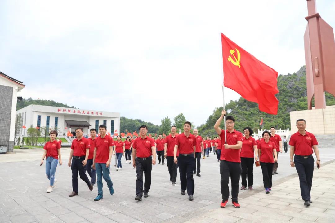 福达集团中高层管理干部赴灌阳开展党史学习教育主题活动